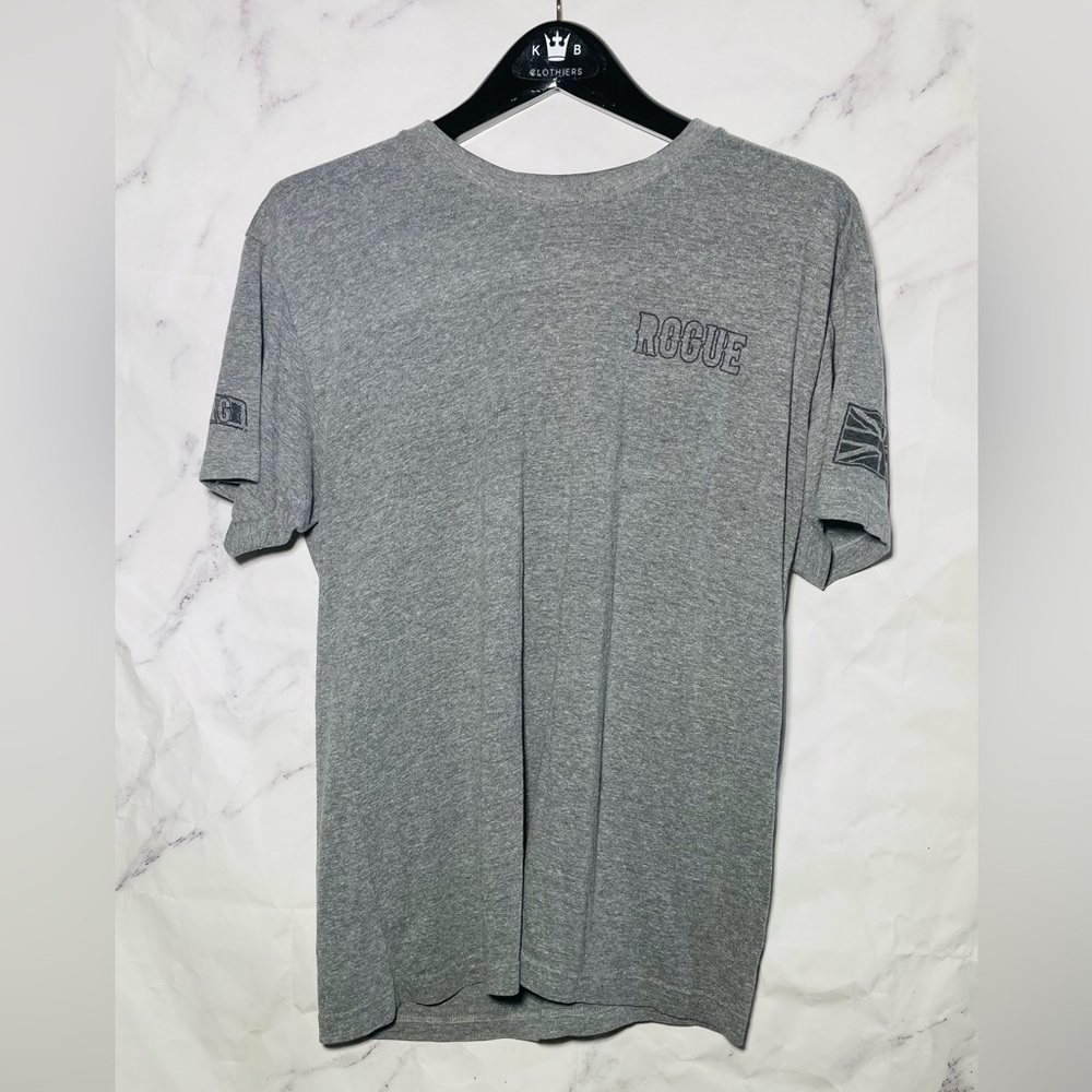 Men’s Rogue workout shirt